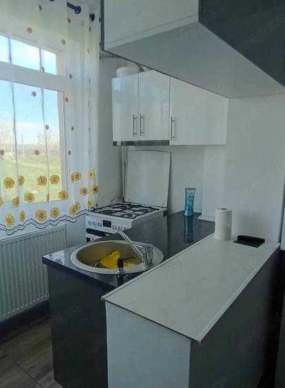 Garsonieră decomandată în Industrială