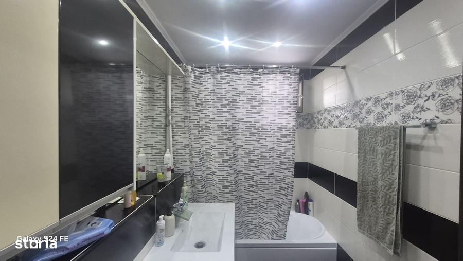 Apartament cu 3 camere în Precista
