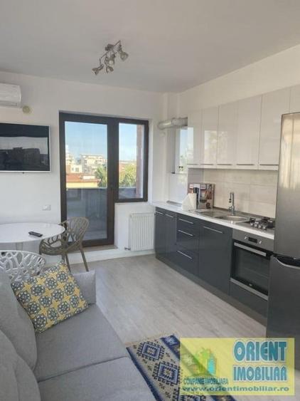 Apartament cu 2 camere decomandat în Boreal