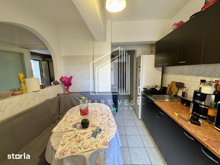 Apartament cu 3 camere decomandat în Micro 16