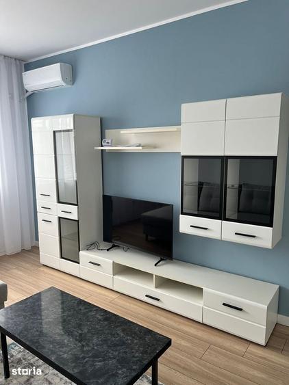 Garsonieră decomandată în Central