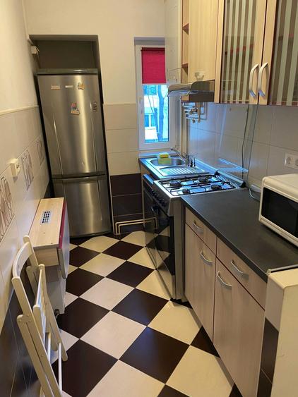 Apartament cu 2 camere semidecomandat în Exterior Vest