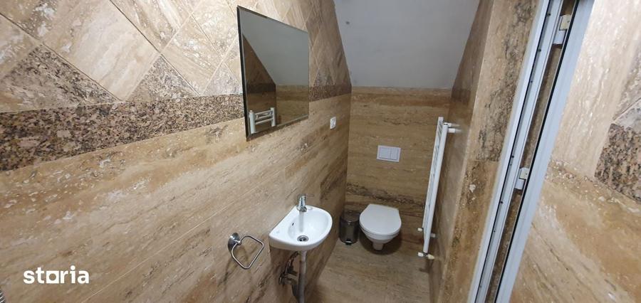 Spațiu comercial, de 780 mp, în Est
