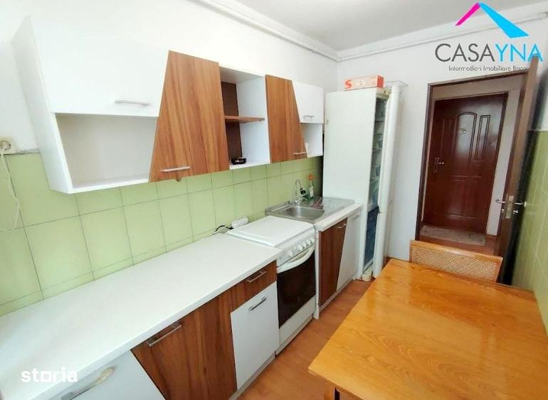 Apartament cu 2 camere decomandat în Cornișa