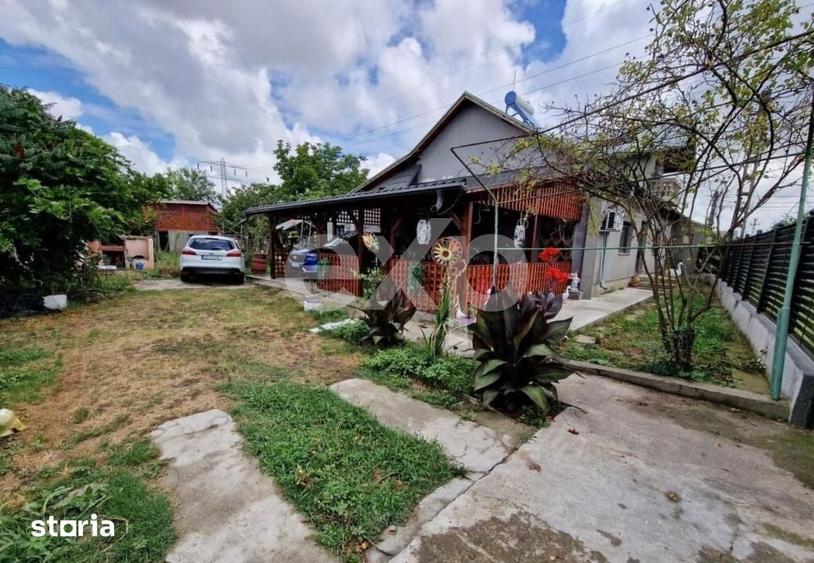 Casă cu 4 camere cu Teren 1600 Mp în Sălcioara