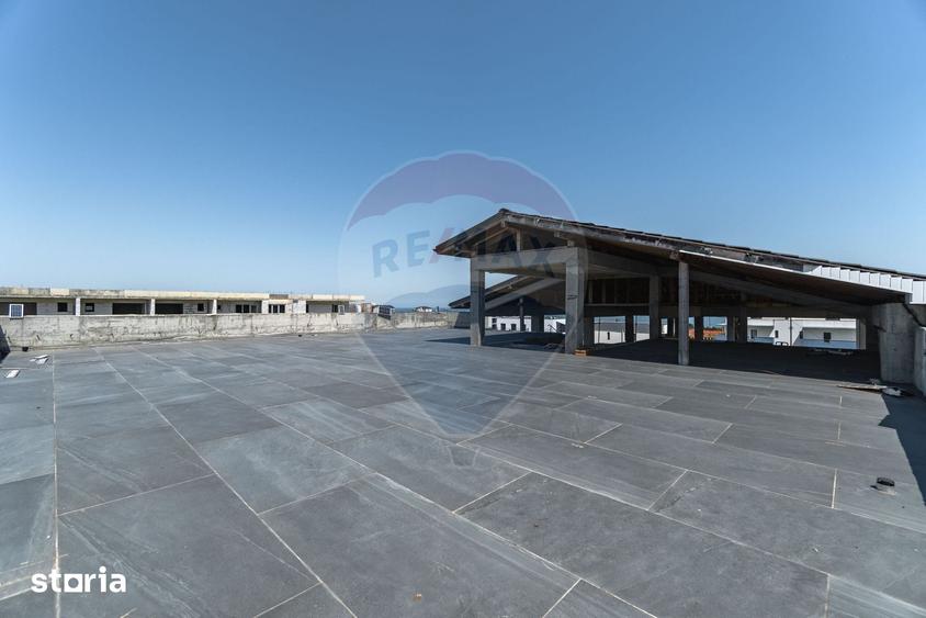 Spațiu comercial, de 1,340 mp, în Central