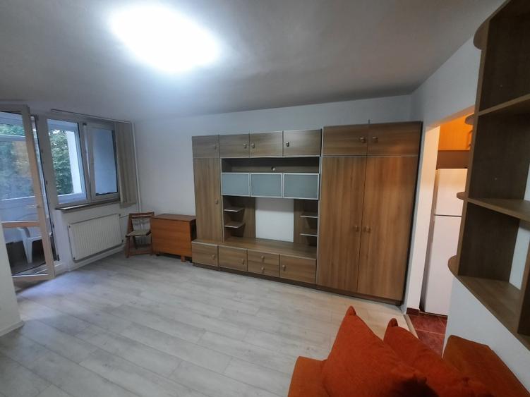 Garsonieră decomandată în Gheorgheni