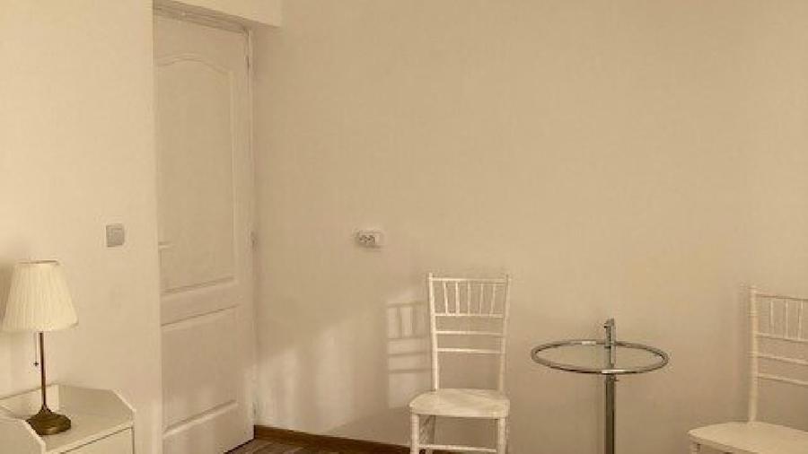 Apartament cu 2 camere semidecomandat în Valea Borcutului