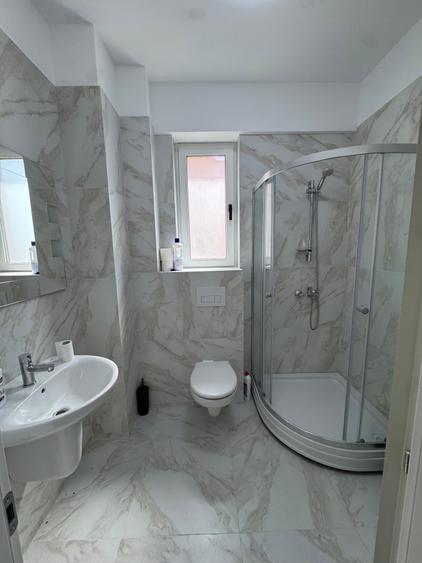 Apartament cu 2 camere semidecomandat în Lunca Cetățuii