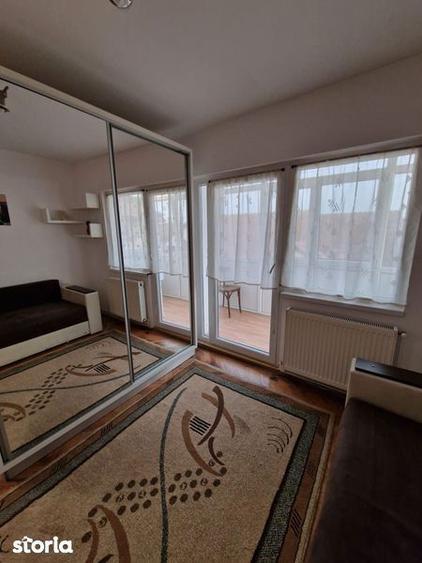 Apartament cu 3 camere, mobilat în Ștrand