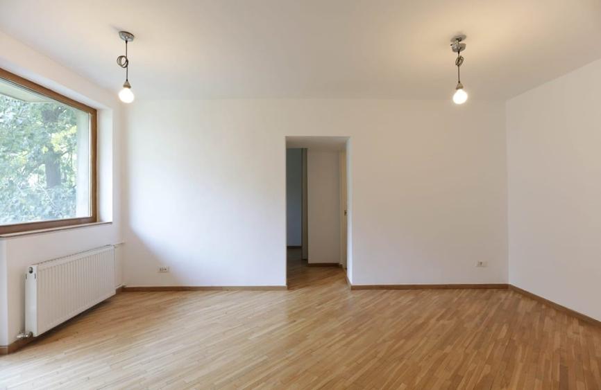 Apartament cu 2 camere semidecomandat în Barbu Văcărescu