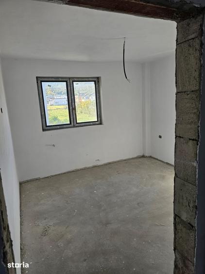 Apartament cu 2 camere în Micești