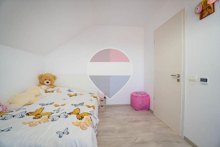 Casă individuală cu 4 camere cu Teren 476 Mp în Prejmer