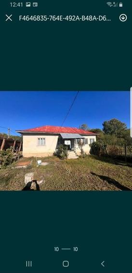 Casă cu 4 camere în Beba Veche