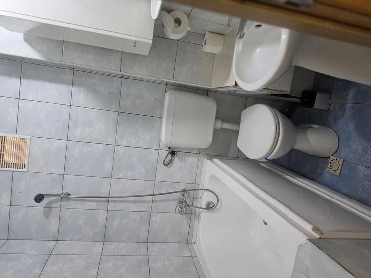 Apartament cu 2 camere semidecomandat în Exterior Vest
