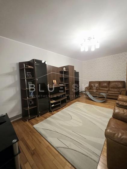 Apartament cu 3 camere decomandat, mobilat în Gara