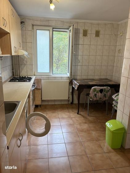 Apartament cu 3 camere în Dristor