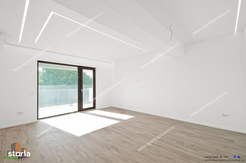 Apartament cu 3 camere decomandat în Sud