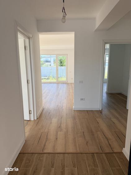 Casă cu 4 camere cu Teren 454 Mp în Berceni