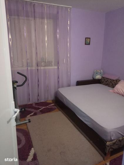 Casă cu 5 camere cu Teren 444 Mp în Ceamurlia de Jos