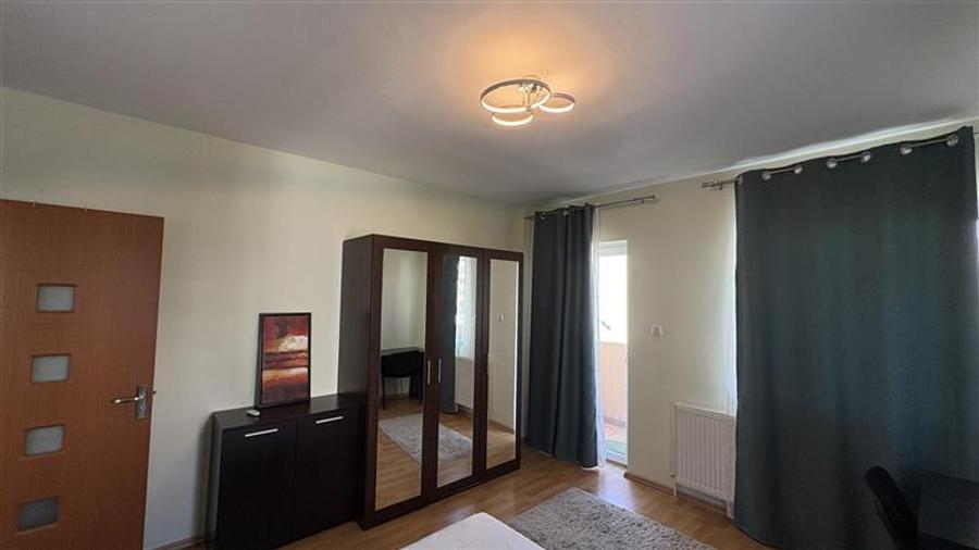Apartament cu 3 camere circular în Central