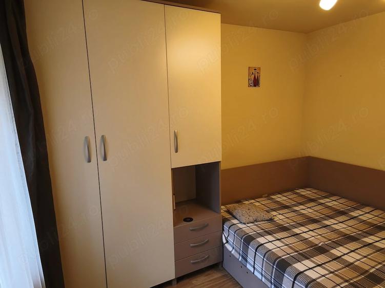 Apartament cu 2 camere decomandat în Zorilor