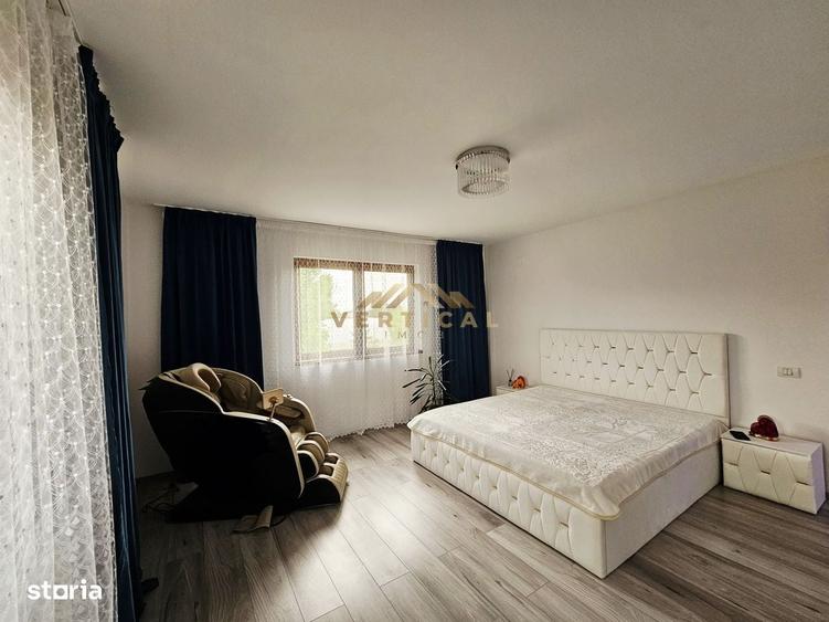 Casă cu 4 camere în Dobreni