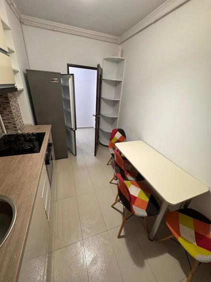 Apartament cu 2 camere decomandat în Centrul Civic