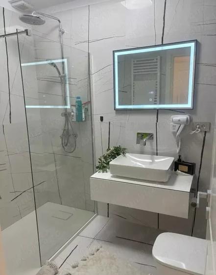 Apartament cu 2 camere decomandat, mobilat în Unirii