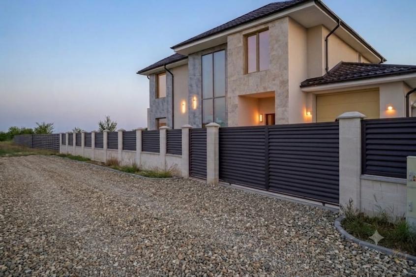 Casă individuală cu 4 camere cu Piscina în Corbeanca