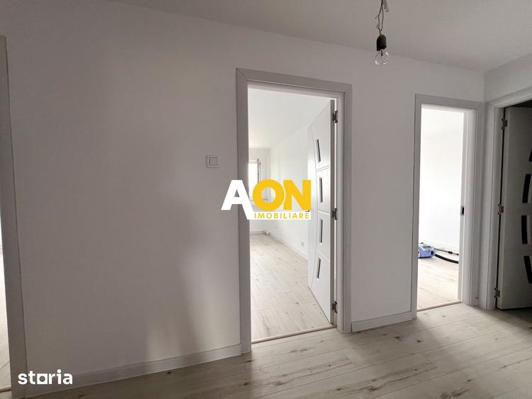 Apartament cu 4 camere decomandat în Cetate