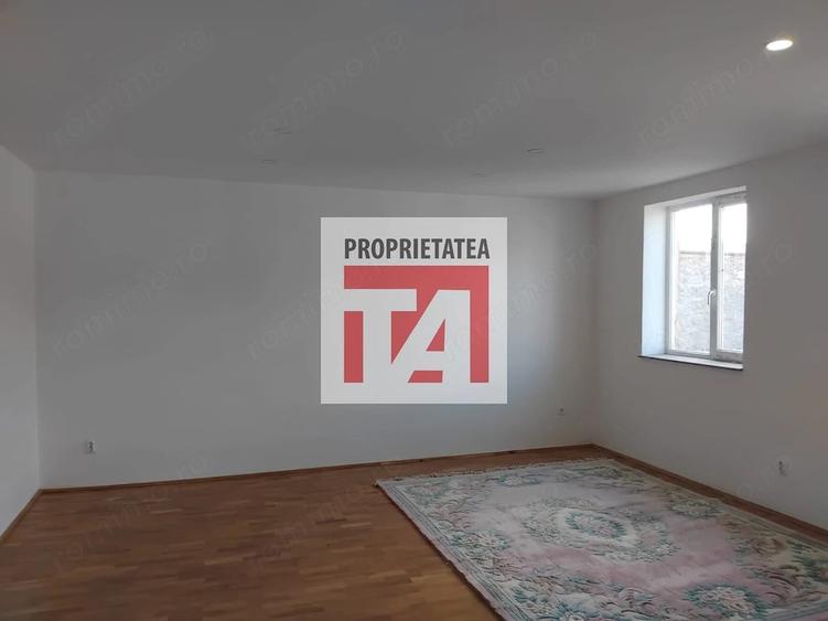 Spațiu comercial, de 249 mp, în Depozitelor