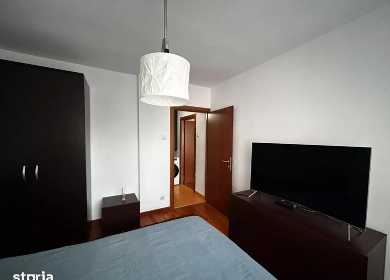 Apartament cu 2 camere semidecomandat, mobilat în Decebal