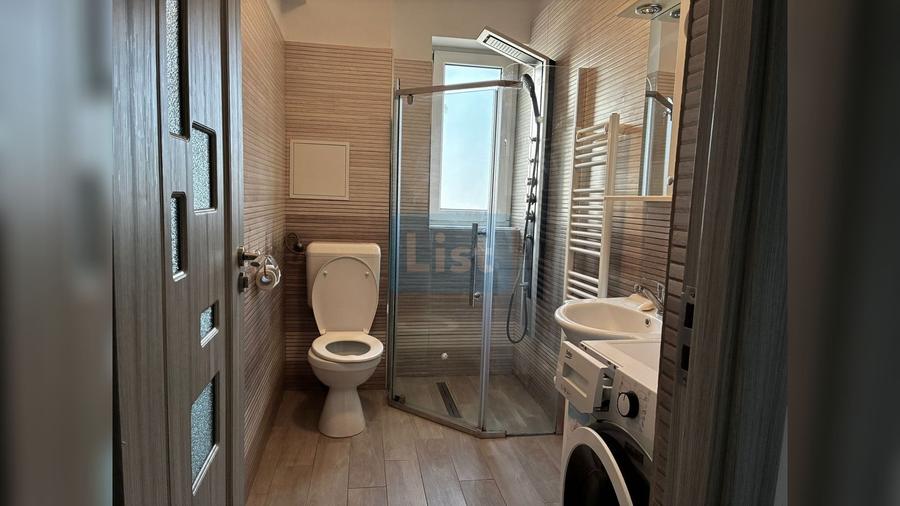 Apartament cu 2 camere semidecomandat în 9 Mai