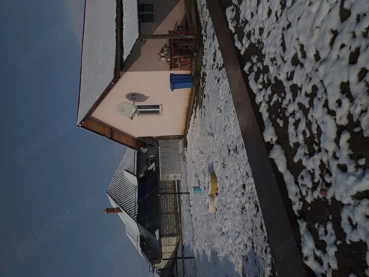 Casă cu 3 camere cu Teren 930 Mp în Central