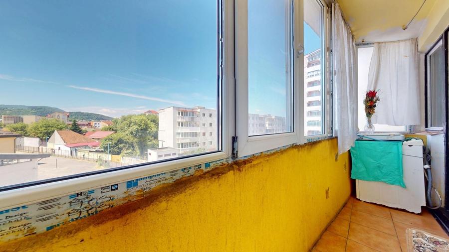 Apartament cu 2 camere decomandat în Griviței