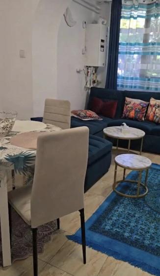 Inchiriez direct proprietar dou camere in vila singur curte - 5
