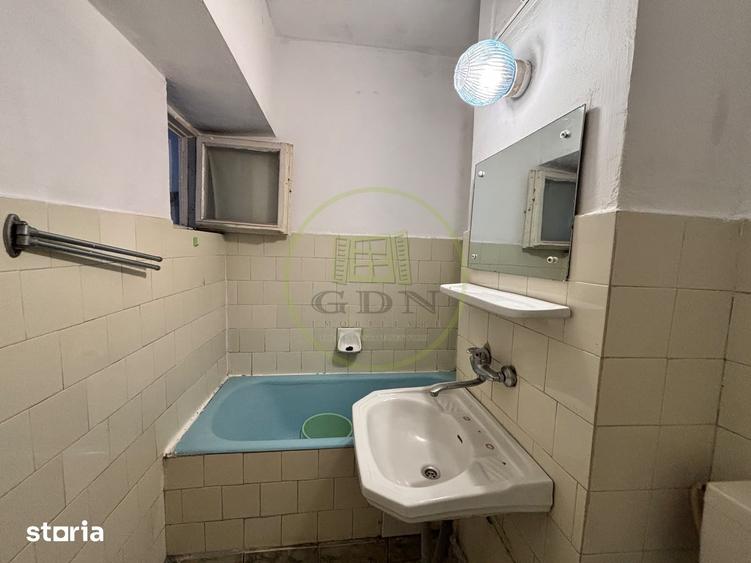 Garsonieră semidecomandată în Central