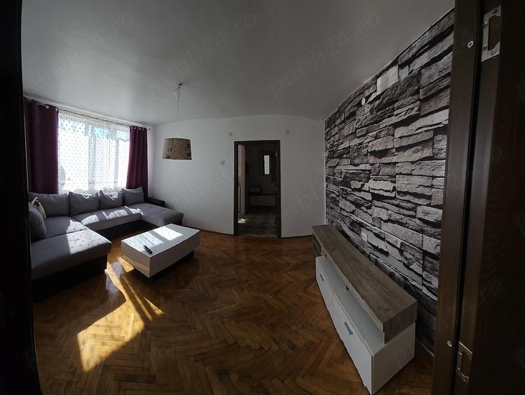Apartament cu 2 camere decomandat în Central