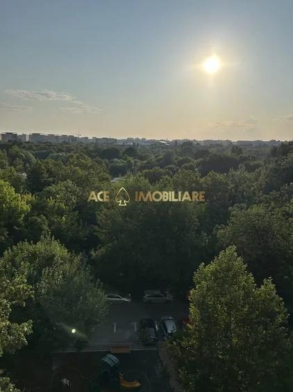 Apartament cu 2 camere decomandat, mobilat în Titan