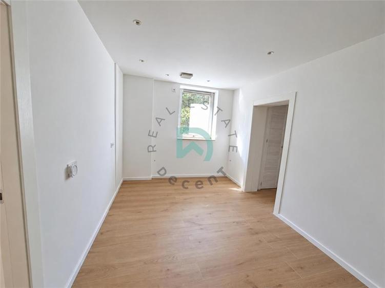 Casă individuală cu 3 camere cu Teren 280 Mp în Central