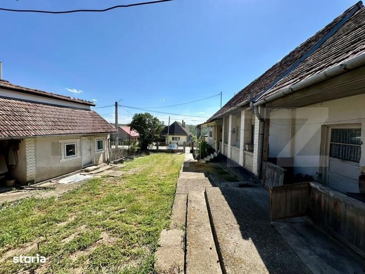 Casă cu 4 camere în Liviu Rebreanu
