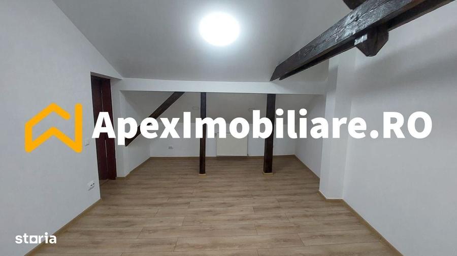 Spațiu comercial, de 70 mp, în Central