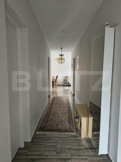 Casă individuală cu 12 camere cu Canalizare în Luduș