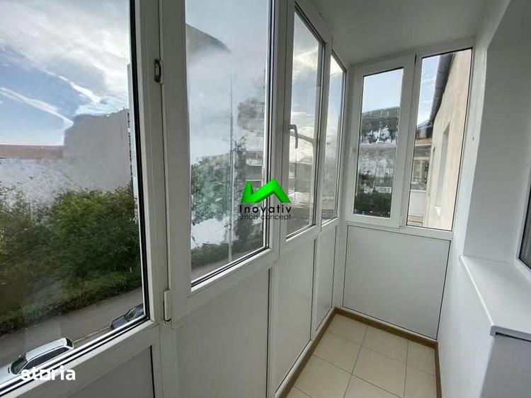 Apartament de vanzare 2 camere pivnita Sibiu Rahovei - 2