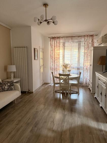 Apartament cu 2 camere decomandat în Prelungirea Ghencea