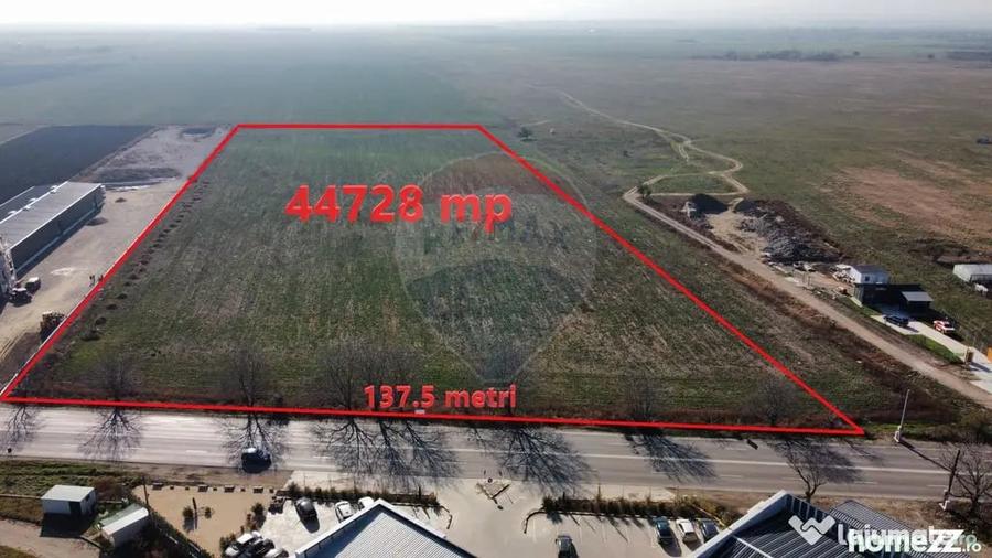 Teren de 44728 mp, în Brăilei