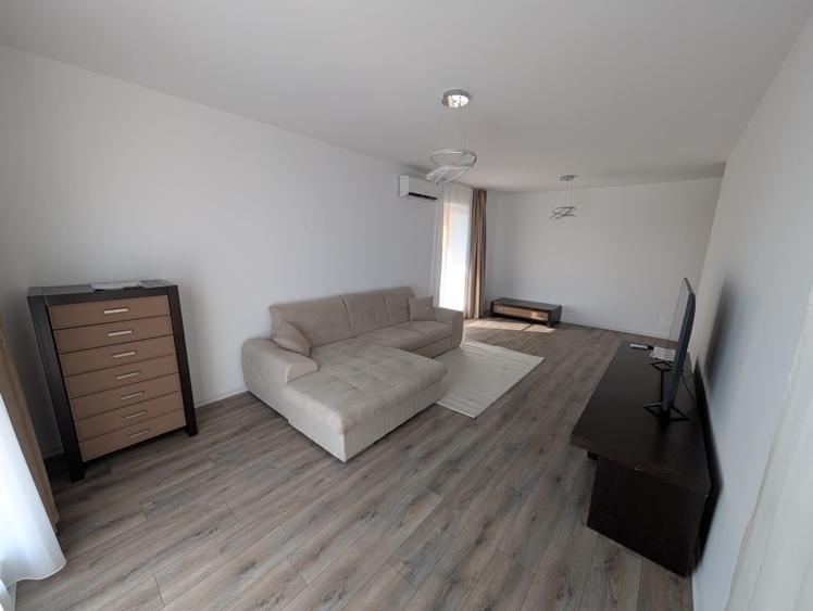 Apartament cu 3 camere decomandat, mobilat în Theodor Pallady