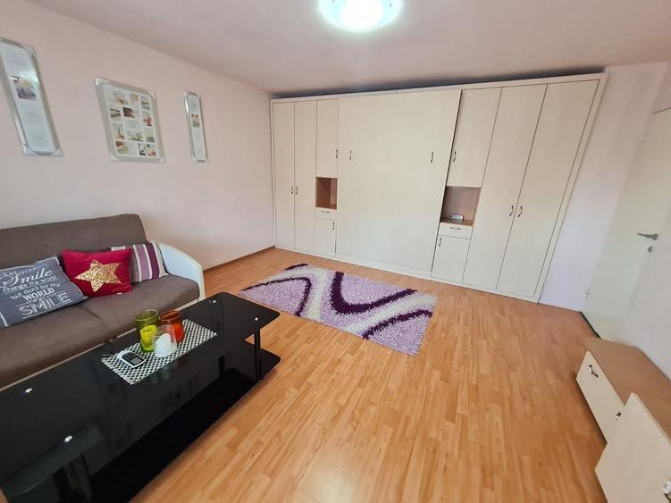 Garsonieră semidecomandată în Cetății