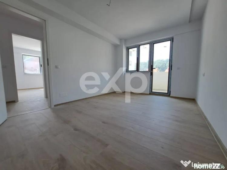 Apartament cu 3 camere decomandat în Trivale